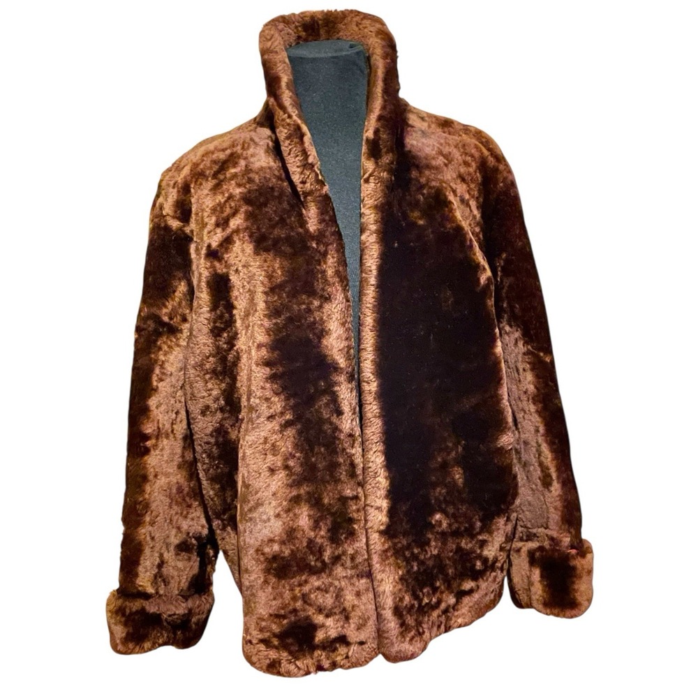 VTG Brown Fur Coat M/L Cuff Hem Mob Wife Pockets 23 P2P 26" Slv 26" Length Rare